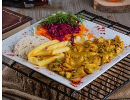 Köri Soslu Tavuk 